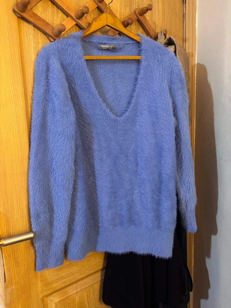 Sweaters & Pullovers