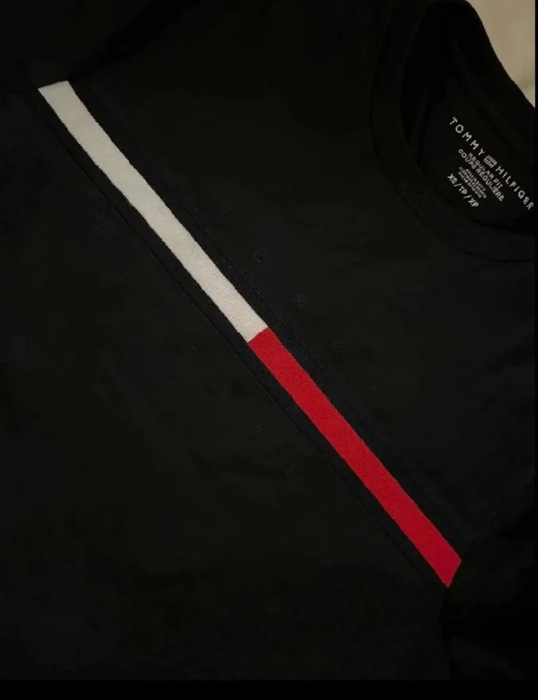 Tommy Hilfiger T-shirts, size M, photo 2