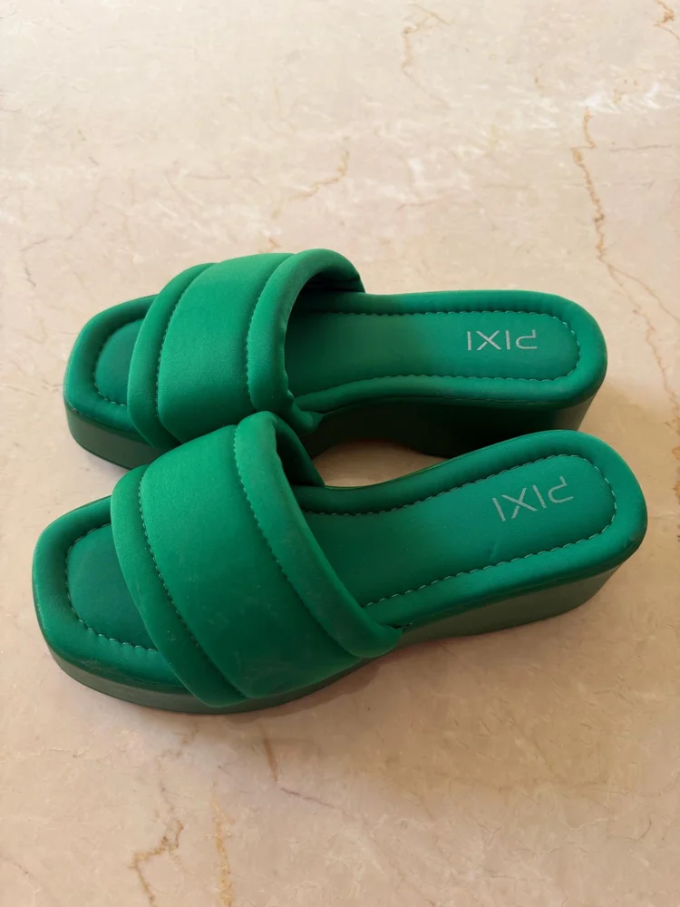 Pixi Sandals