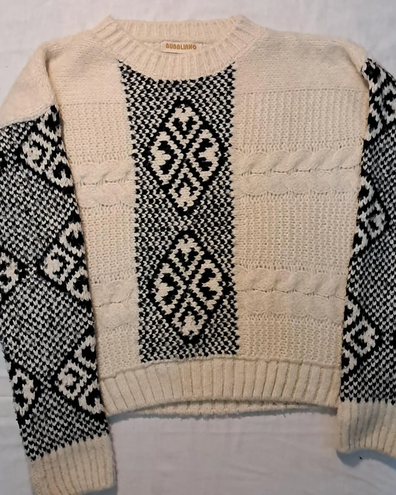 Sweaters & Pullovers