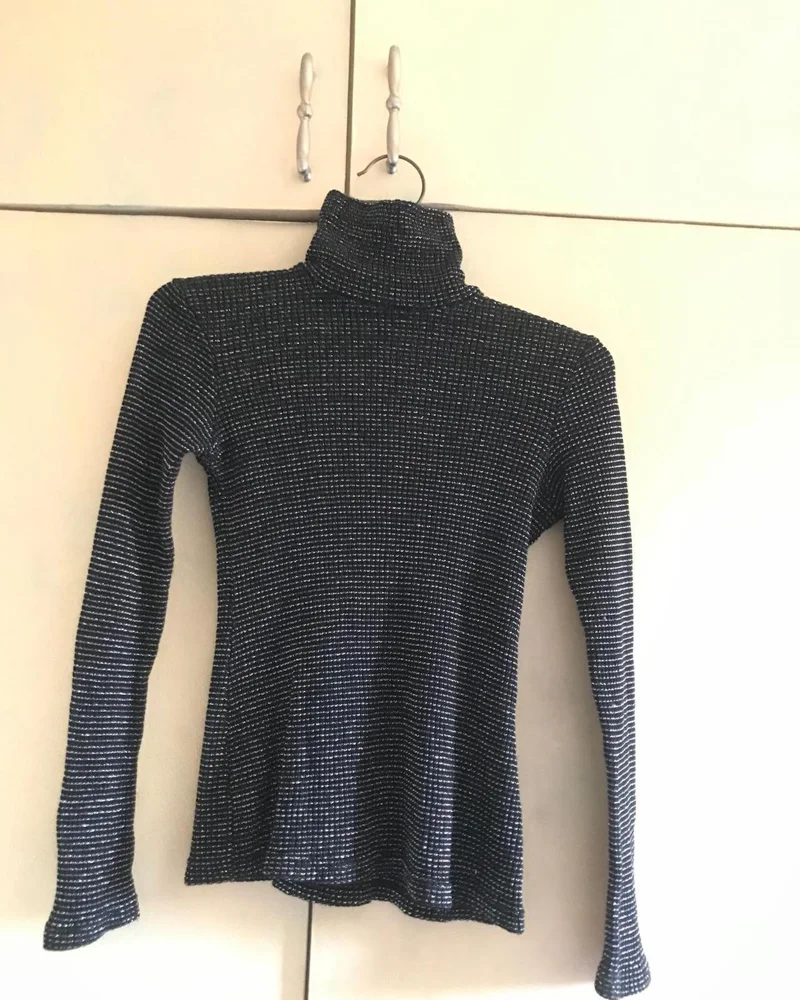 Sweaters & Pullovers