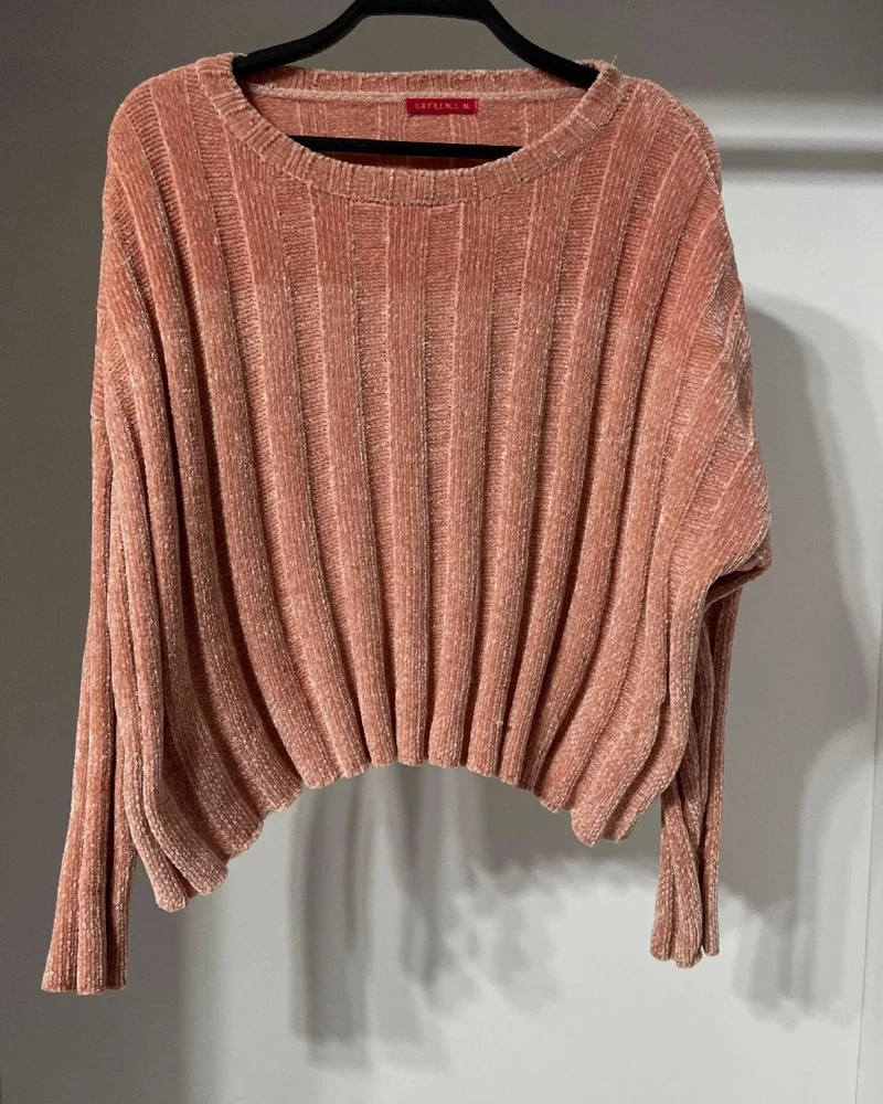 Max Sweaters & Pullovers