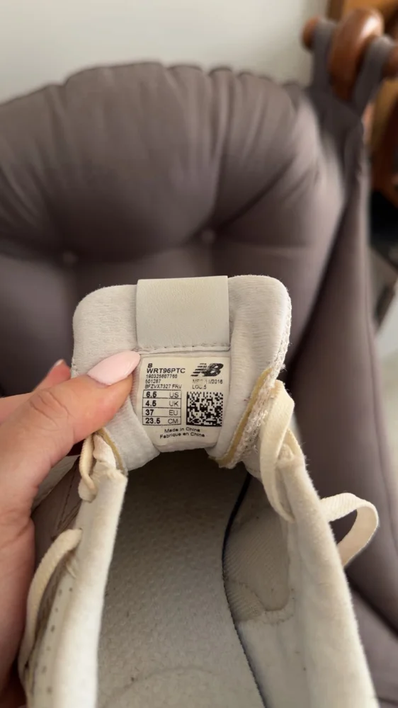 New Balance Sneakers, size 37, photo 2