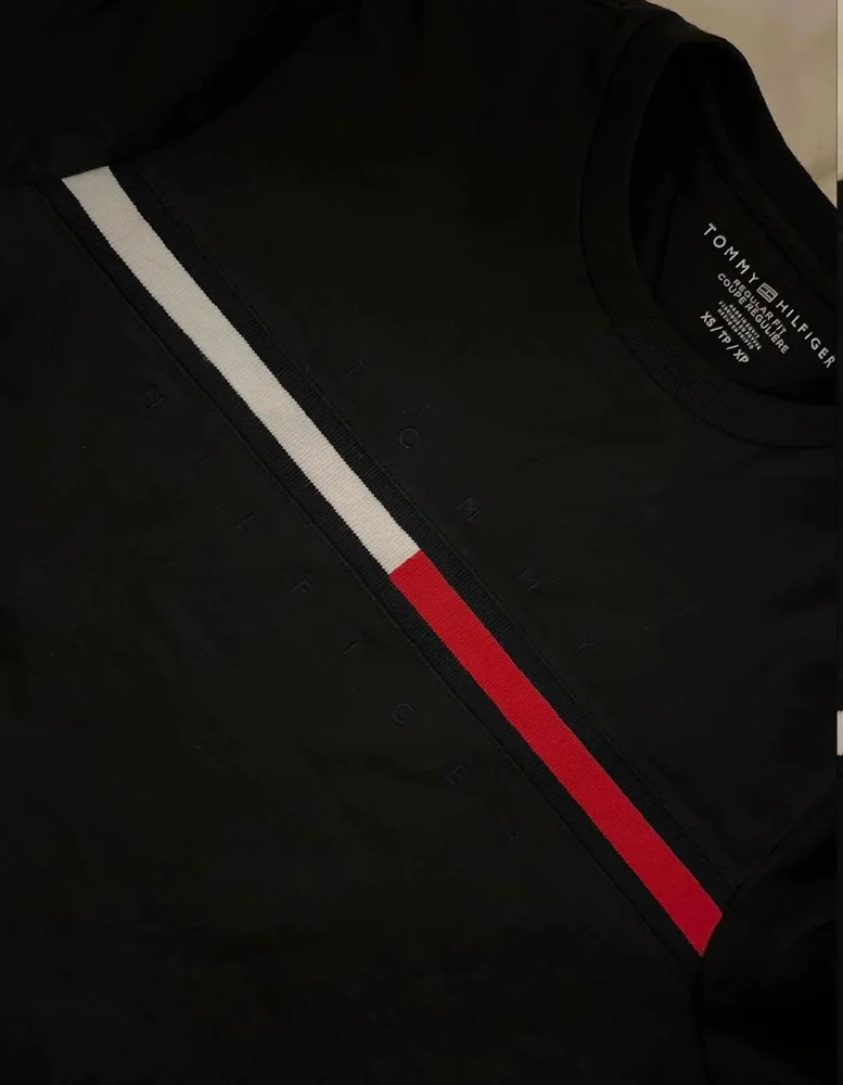 Tommy Hilfiger T-shirts, size M, photo 2