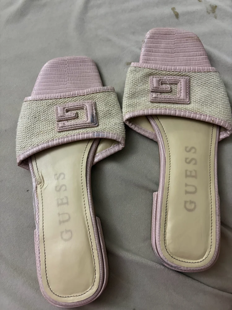 GUESS Sandals