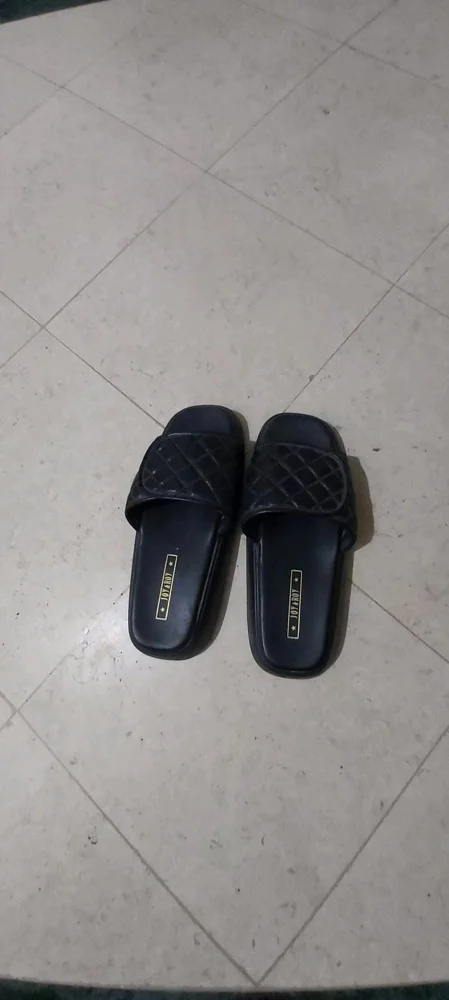 J&Joy Flip-flops