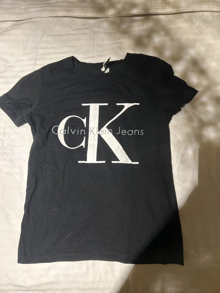 Calvin Klein T-shirts