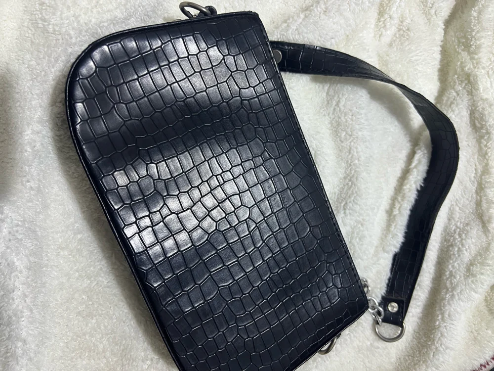 Shoulder Bags