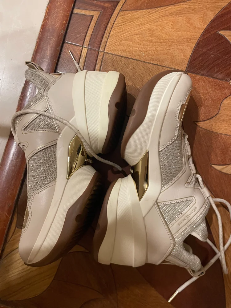 Sneakers, size 40, photo 2