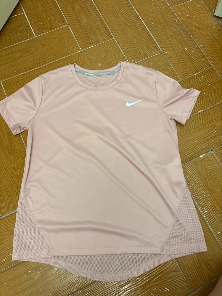 Nike T-shirts