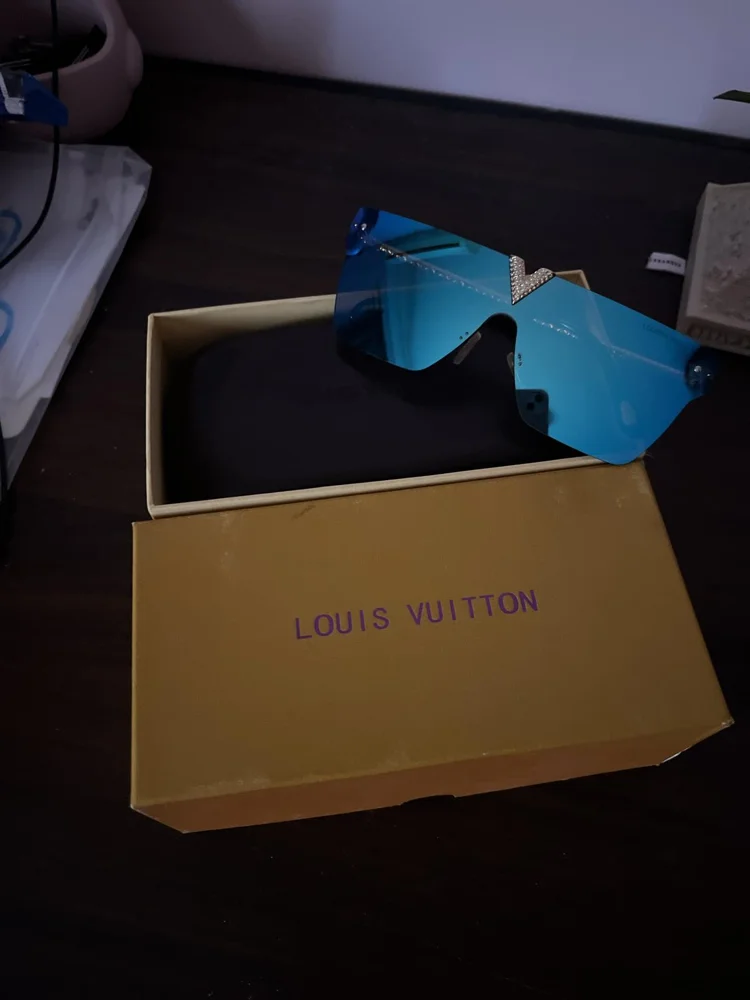 Louis Vuitton نضارات شمس