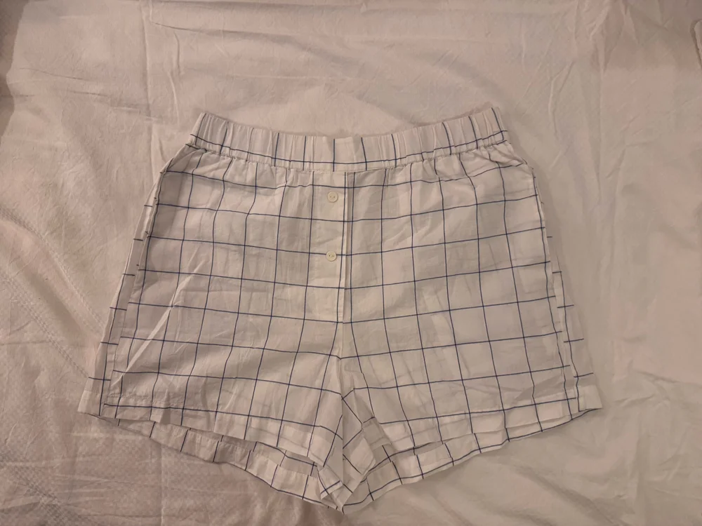Mango Shorts