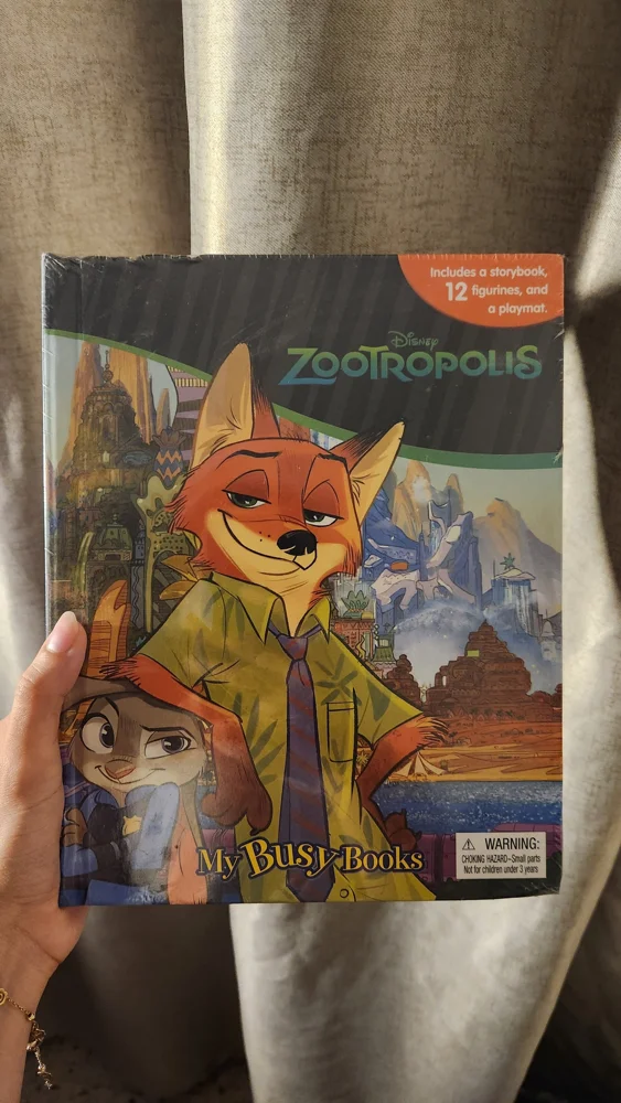 Disney Figures & Games