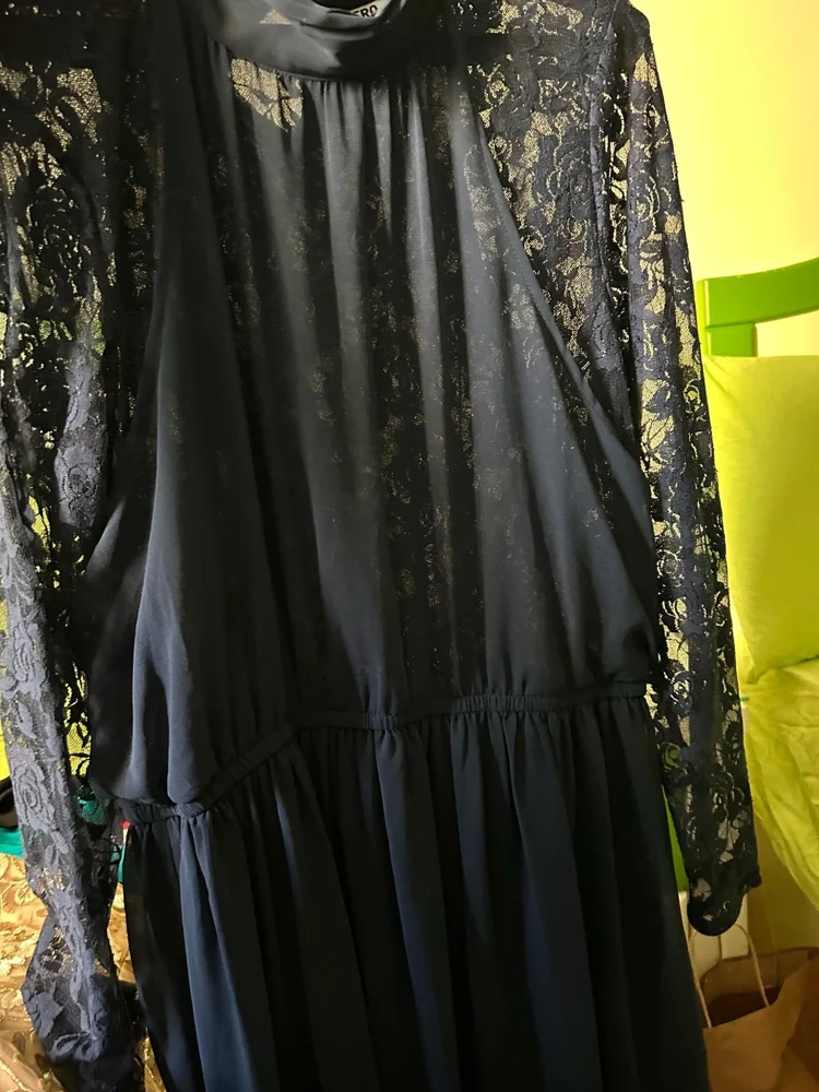 Vero Moda Midi Dresses