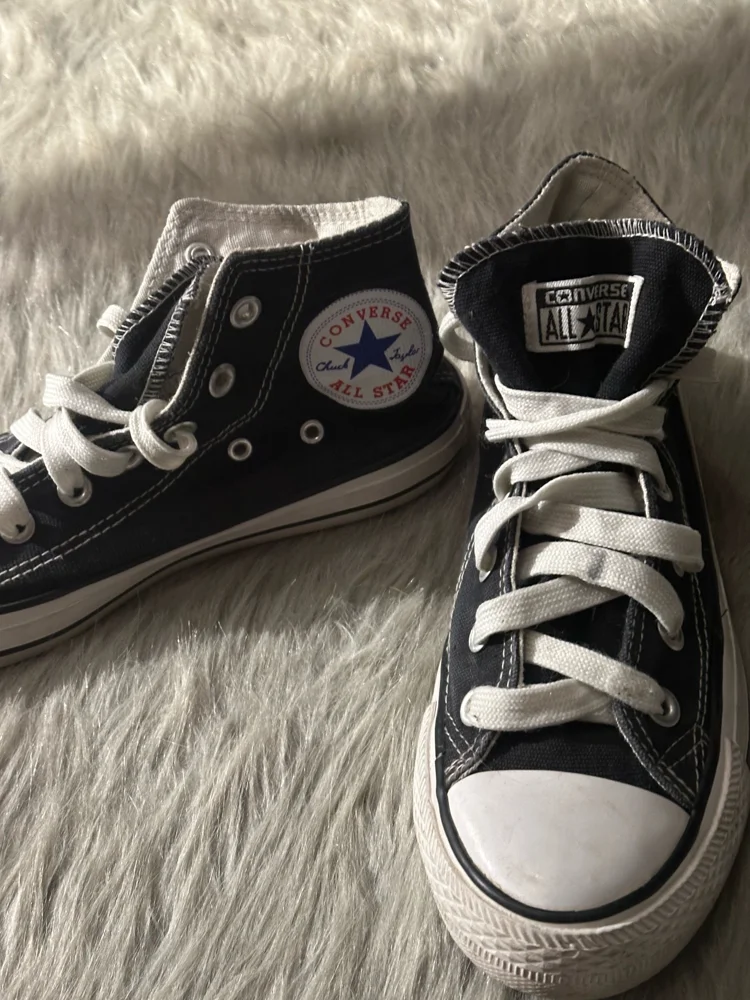 Converse Sneakers