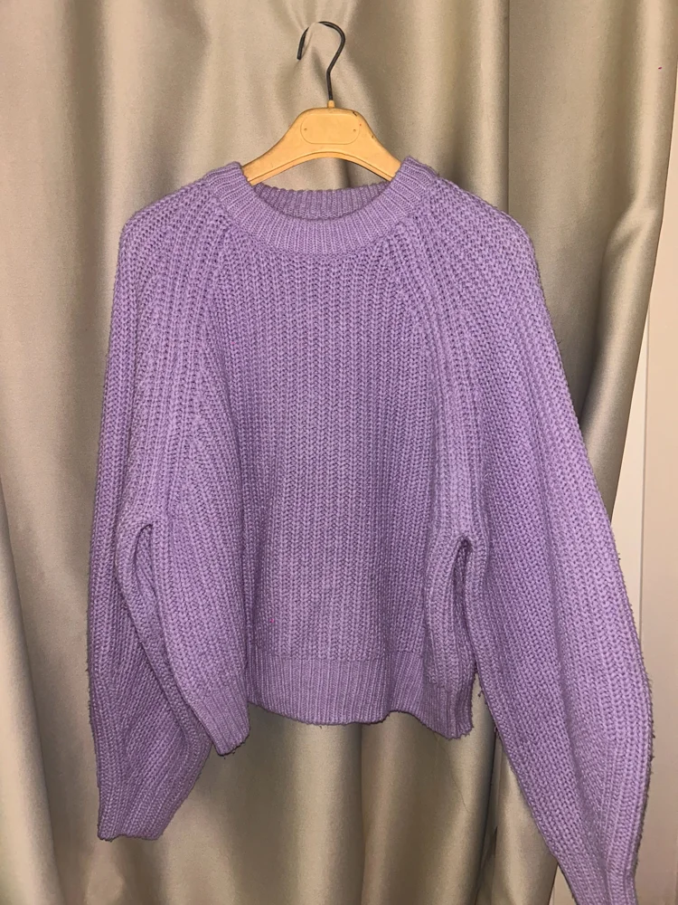 Bershka سويترات وبلوفرات
