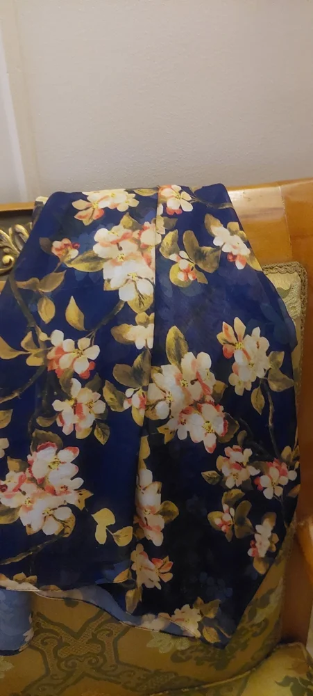 Scarves & Shawls, Excellent, photo 2