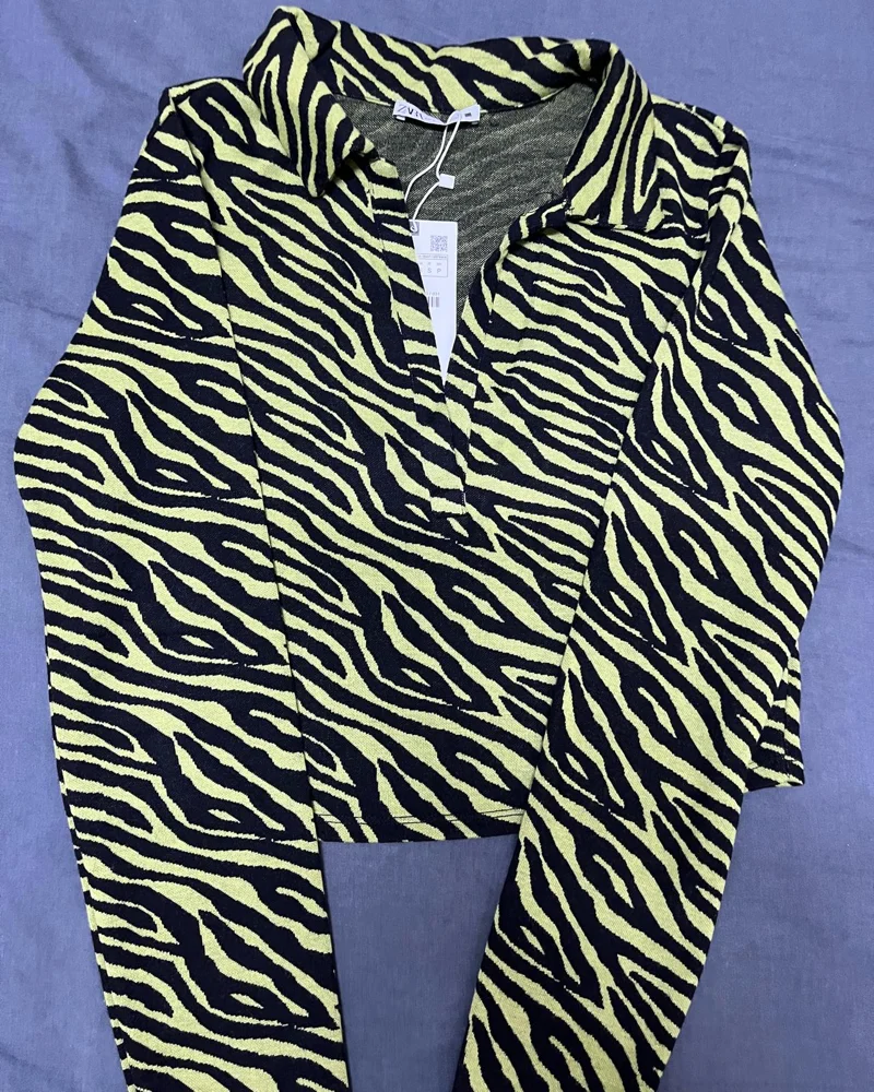 Zara تيشيرتات