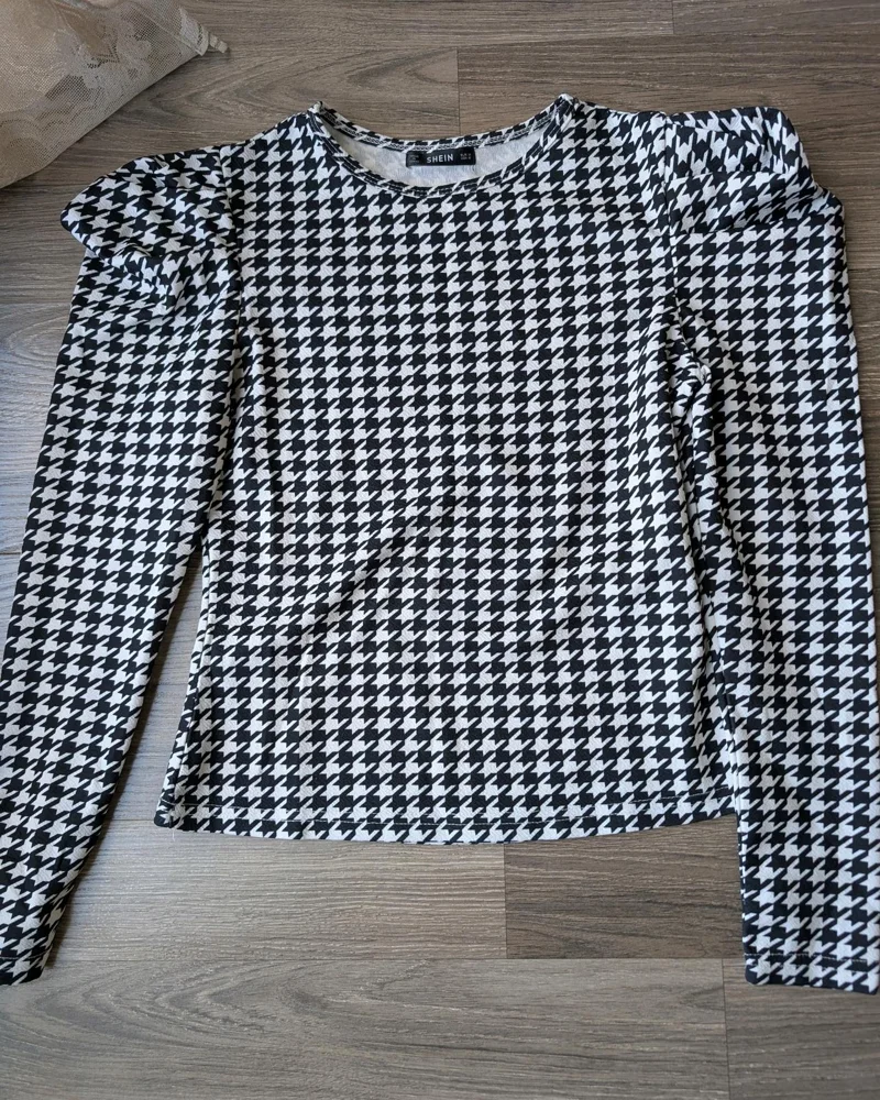 Shein بلوزات