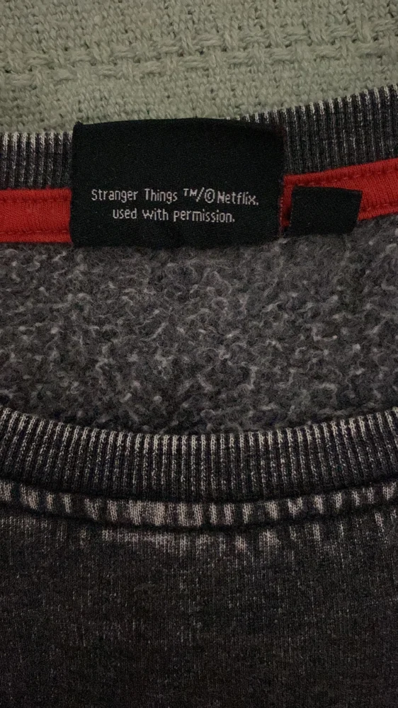 Stranger Things Sweatshirts, size XS, photo 3