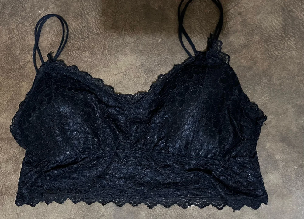 Etam Bras