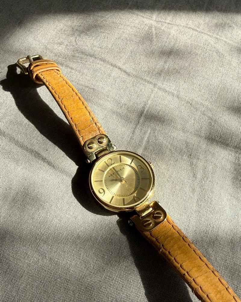 Anne Klein ساعات، حالة جيدة جداً، مقاس واحد، صورة 4
