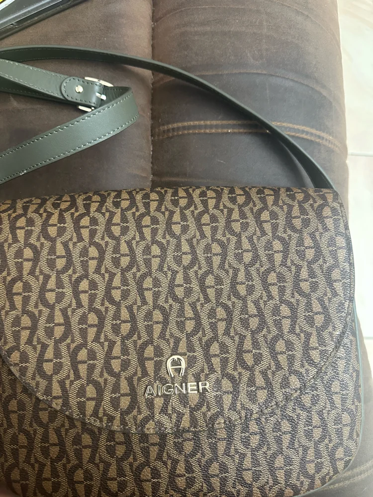 Aigner Cross-Body Bags