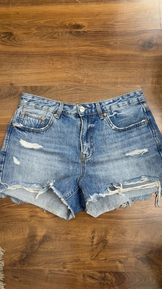 Stradivarius Shorts