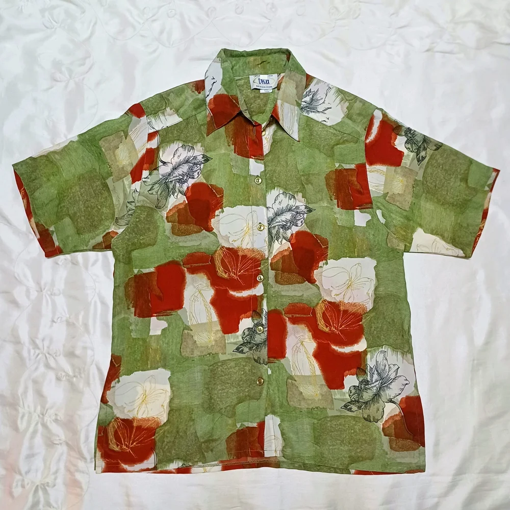 Diva Short Sleeve Shirts