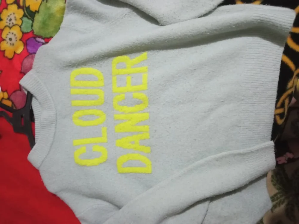 Sweaters & Pullovers