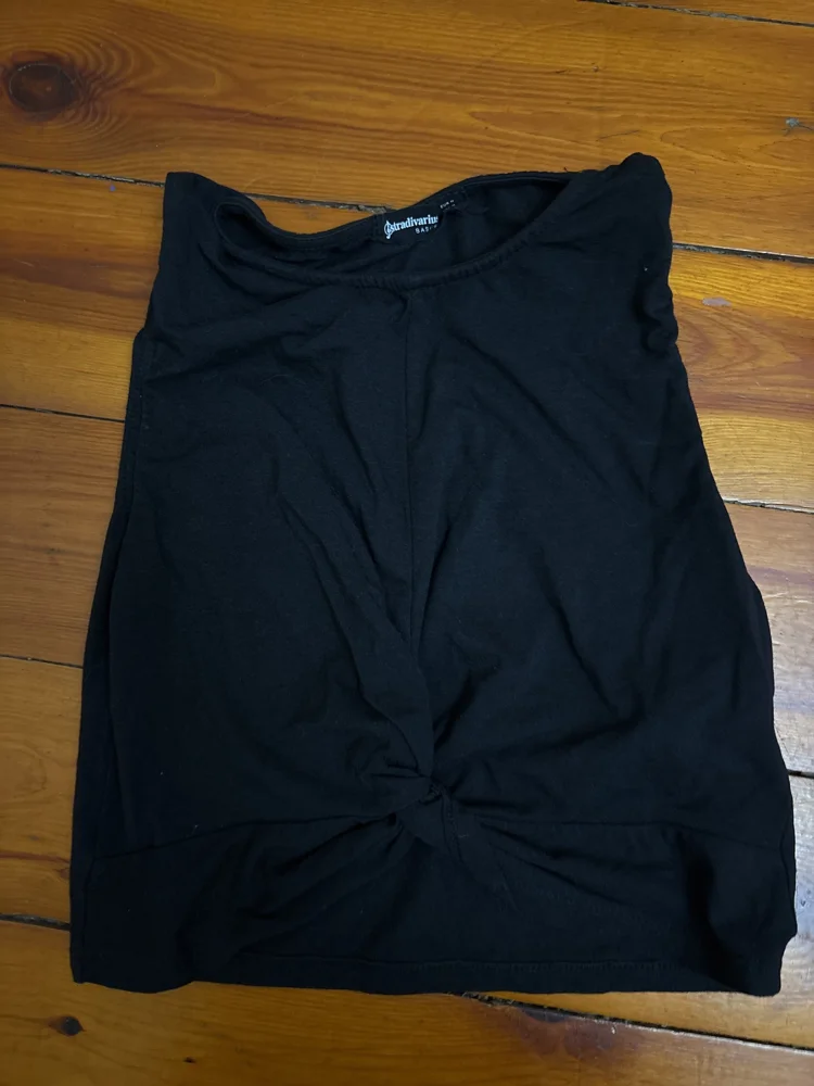 Stradivarius Crop Tops