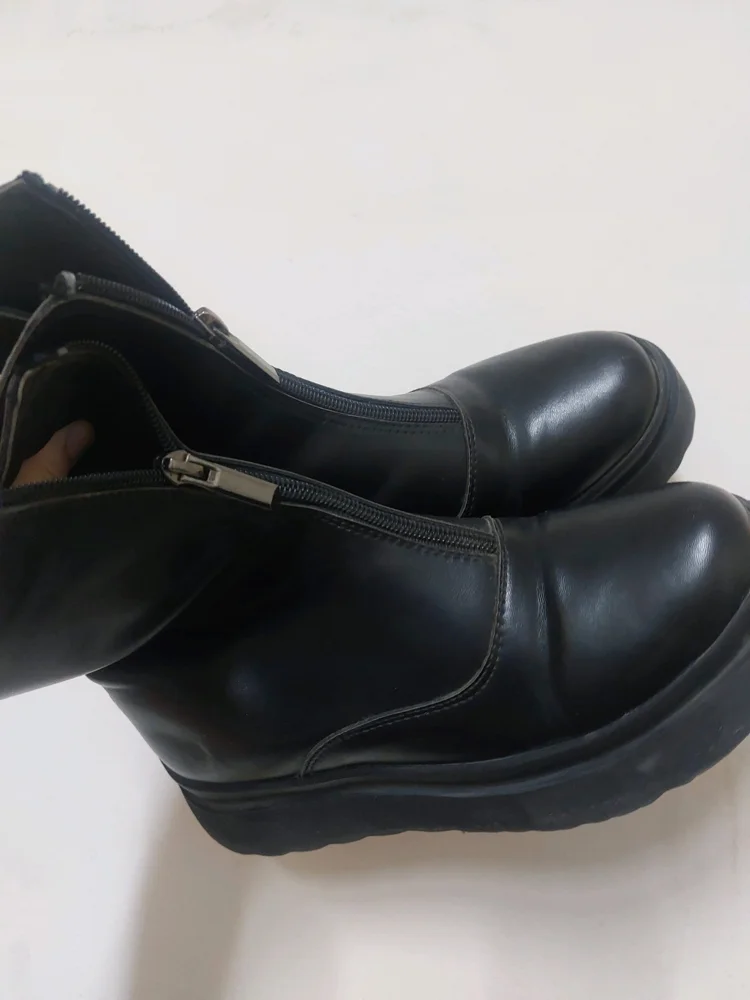 Defacto Boots
