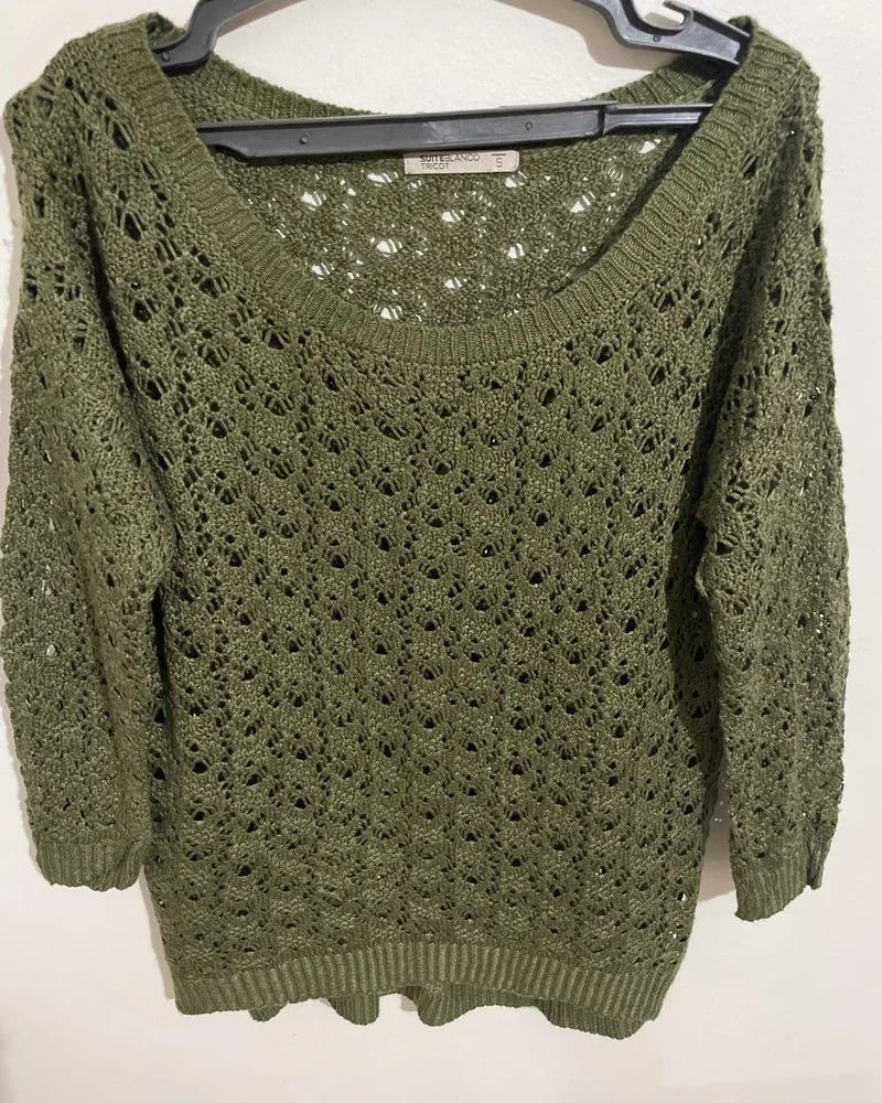 Sweaters & Pullovers