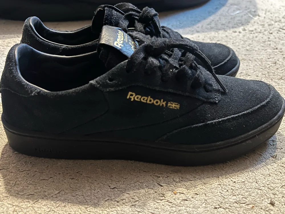Reebok Sneakers