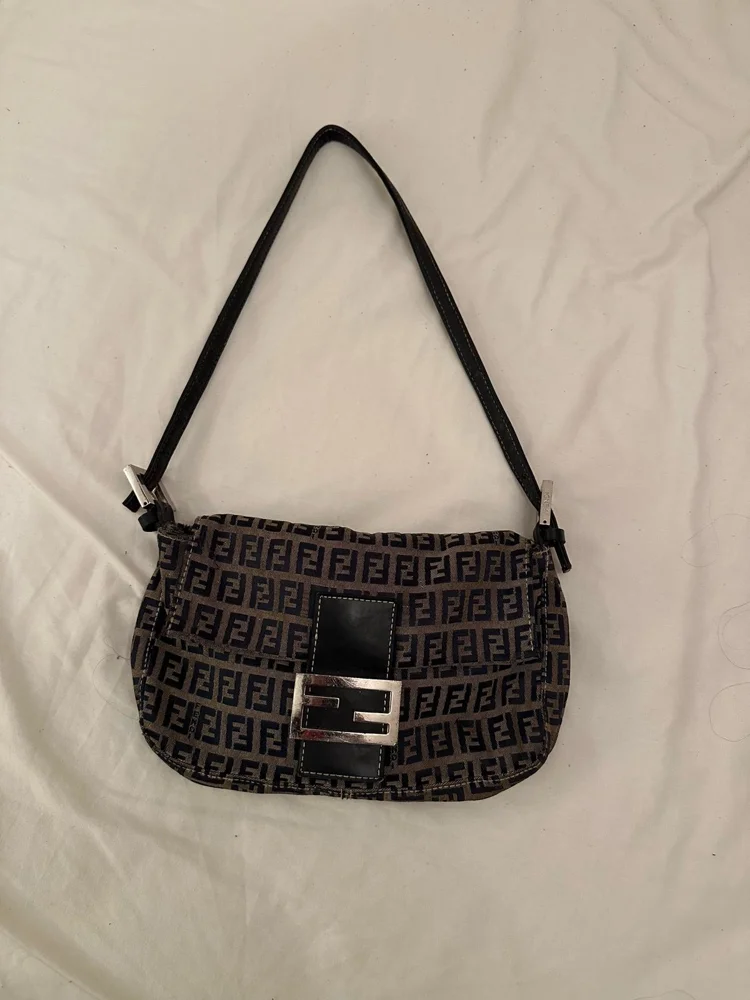 Fendi شنط كتف