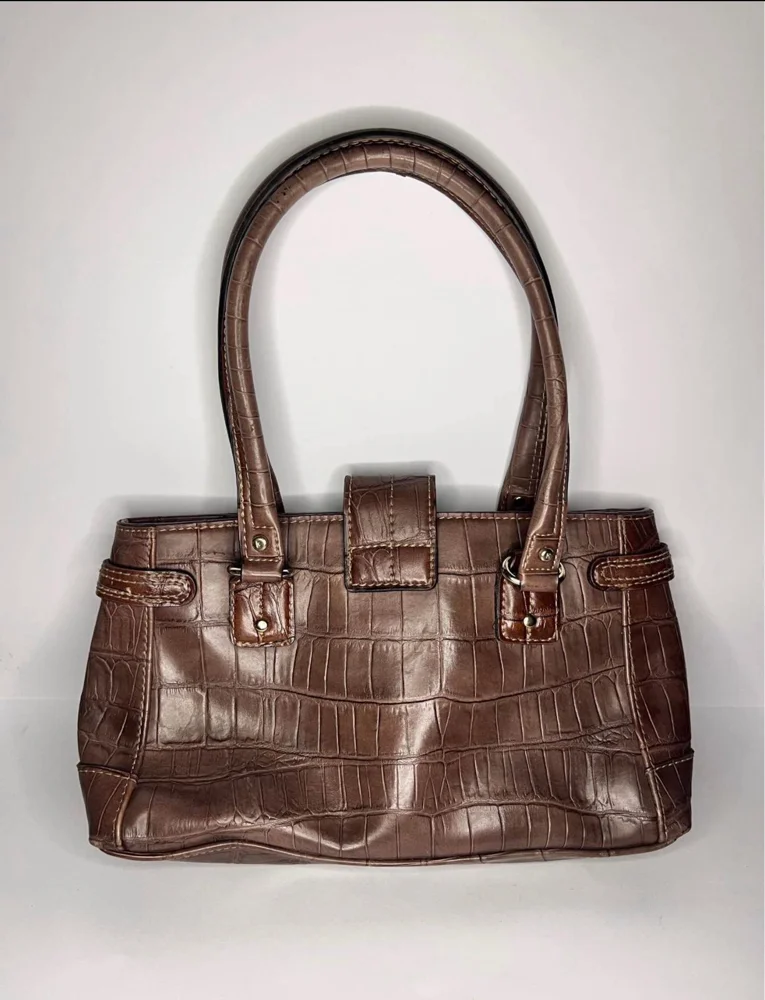 Liz Claiborne Shoulder Bags, Excellent, photo 2