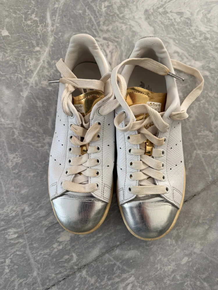adidas Originals Sneakers, size 38