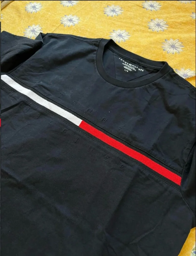 Tommy Hilfiger T-shirts, size M, photo 2