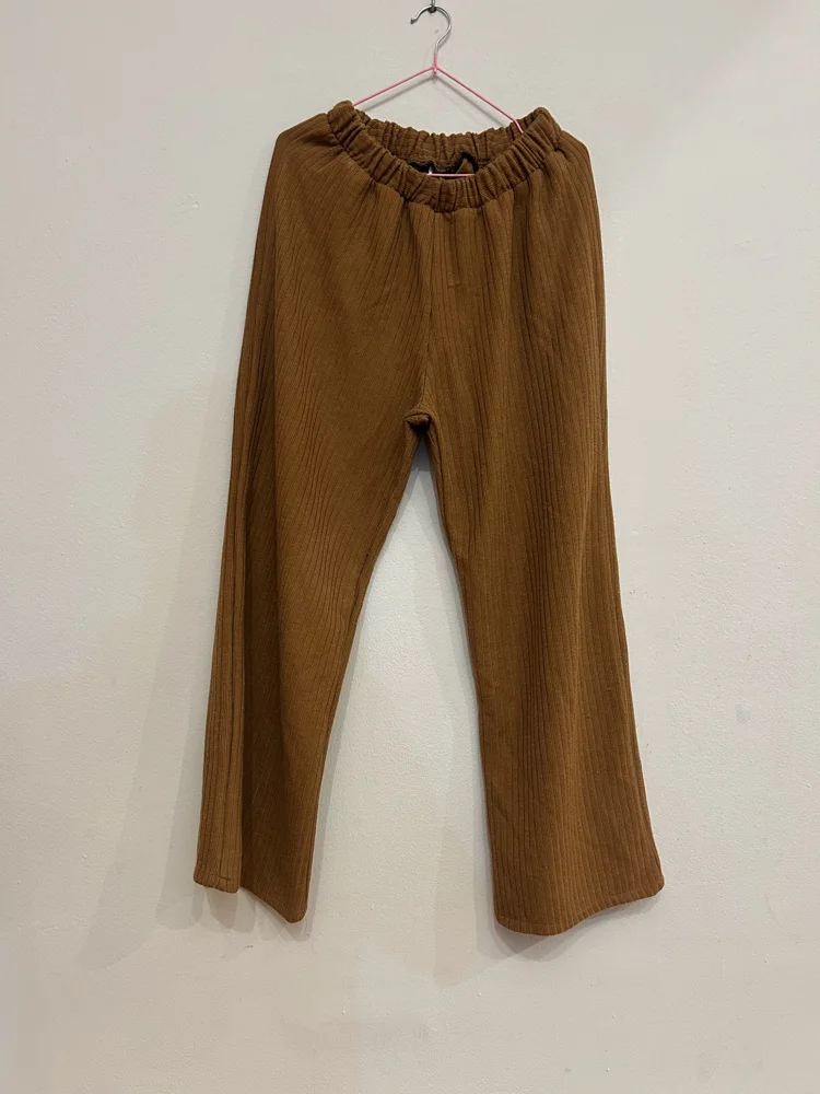 Pants, size XL / 42 / 14