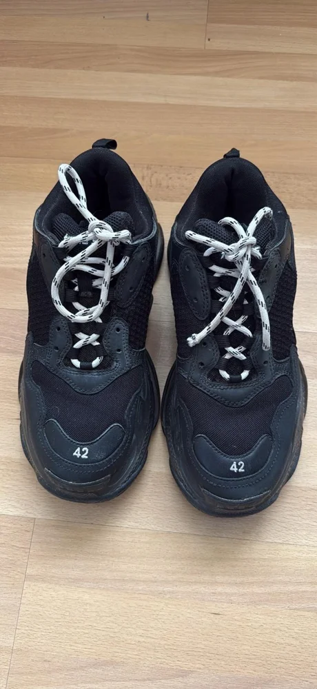 Balenciaga سنيكرز