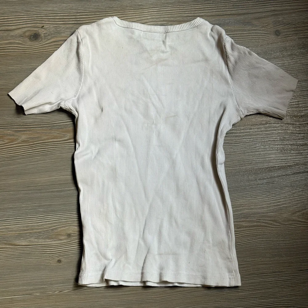 GUESS T-shirts, size XS / 34 / 6, photo 3