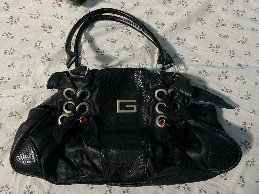 GUESS Shoulder Bags, Very good, photo 2