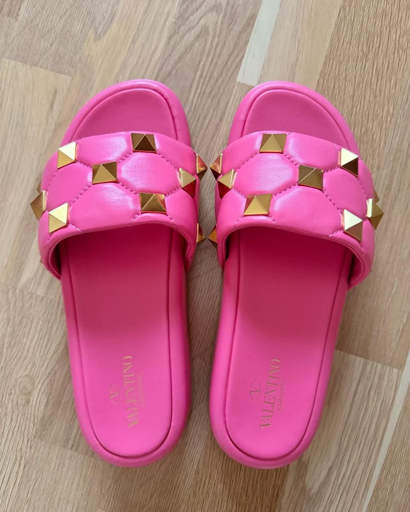 Valentino فلات