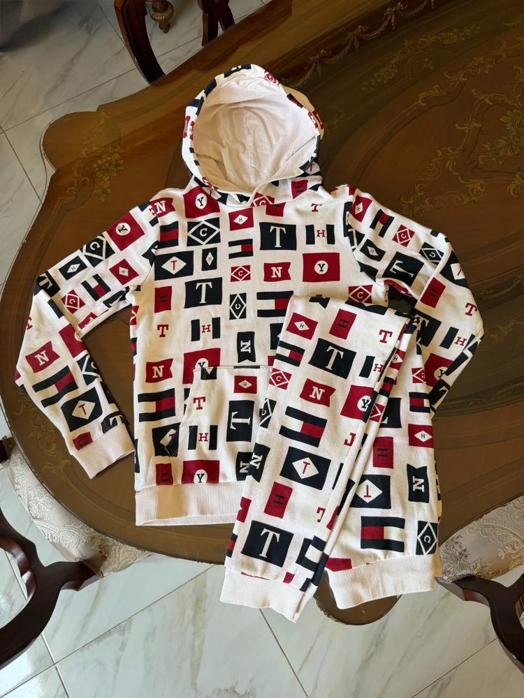 Tommy Hilfiger Sets