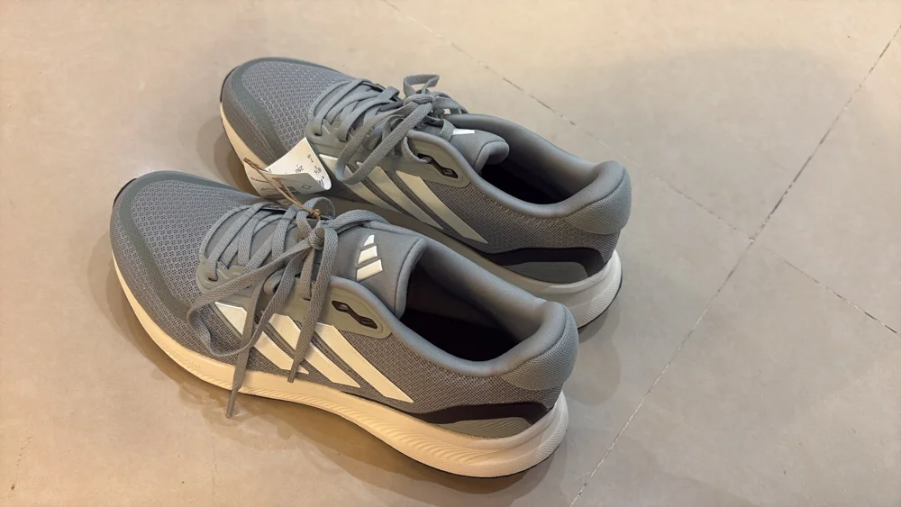adidas Originals Sneakers