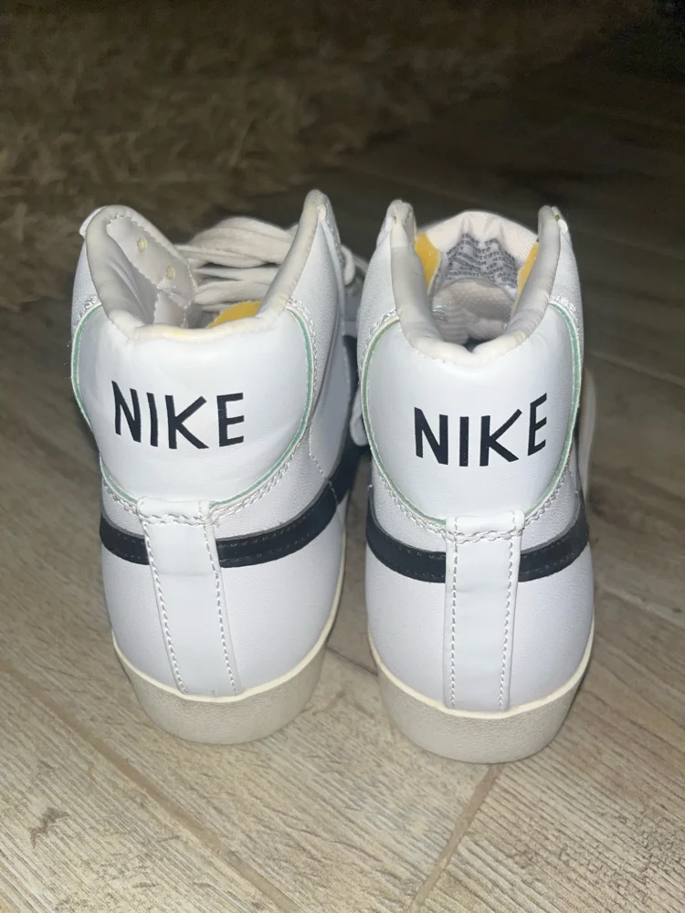 Nike Sneakers, size 37.5, photo 3