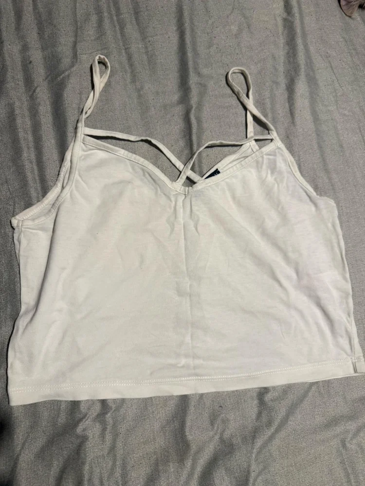 Terranova Crop Tops