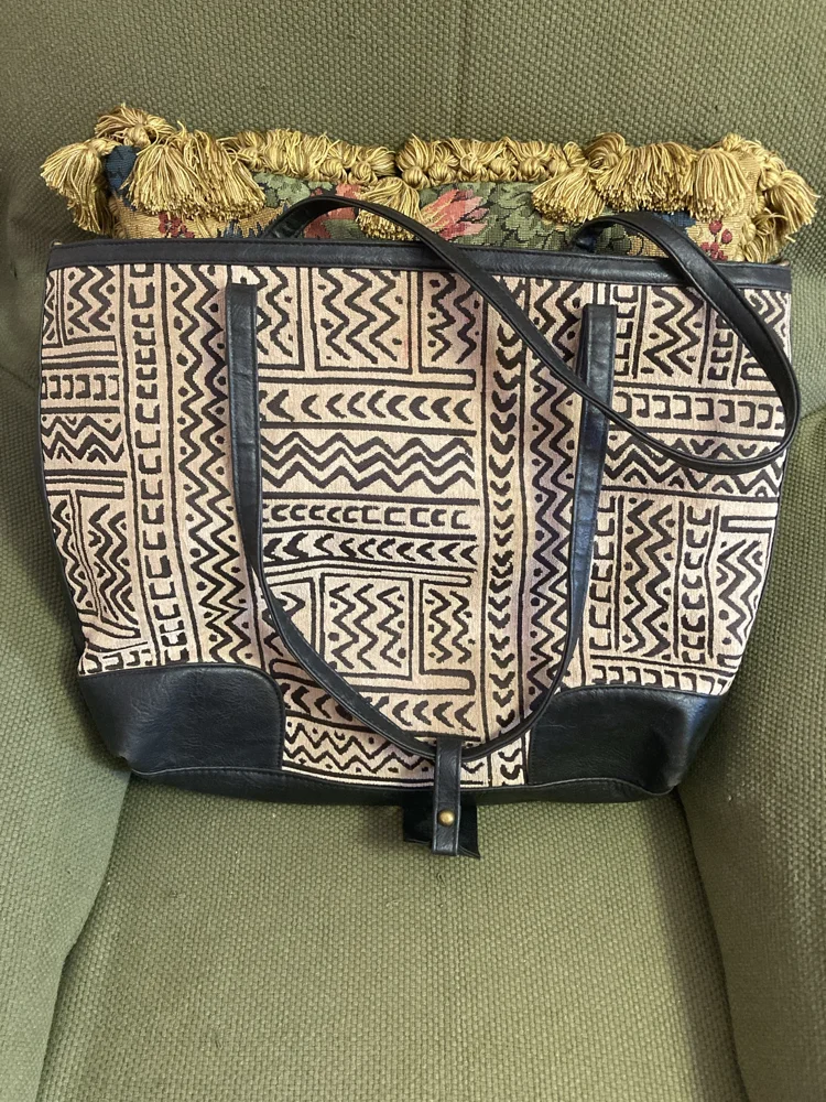 Shoulder Bags