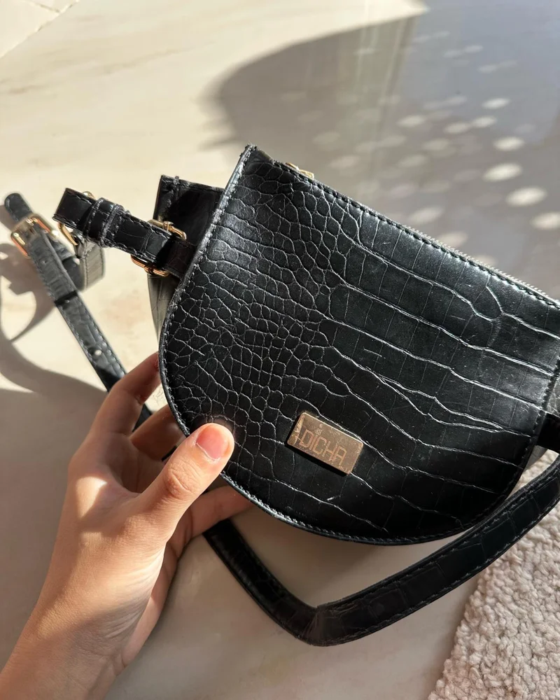 Cross-Body Bags