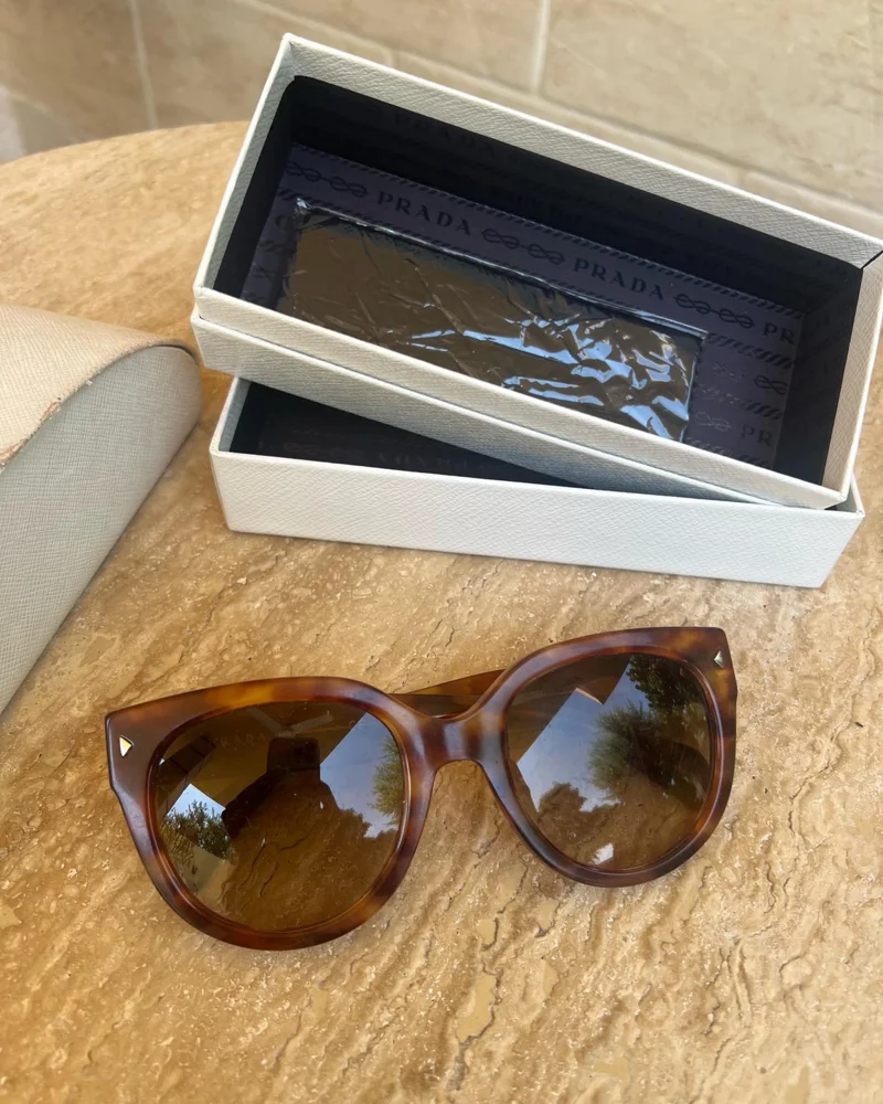Prada نضارات شمس